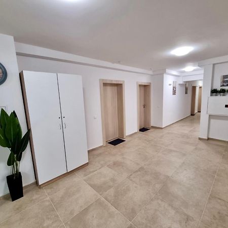 Best Family Apartments & Private Parking صوفيا المظهر الخارجي الصورة
